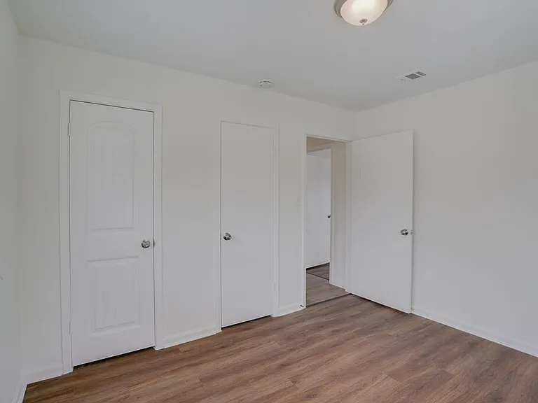 304 John Nance Garner Cir #A2 — Photo 12