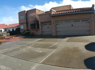 4420 Cardon Dr, Farmington, NM 87401