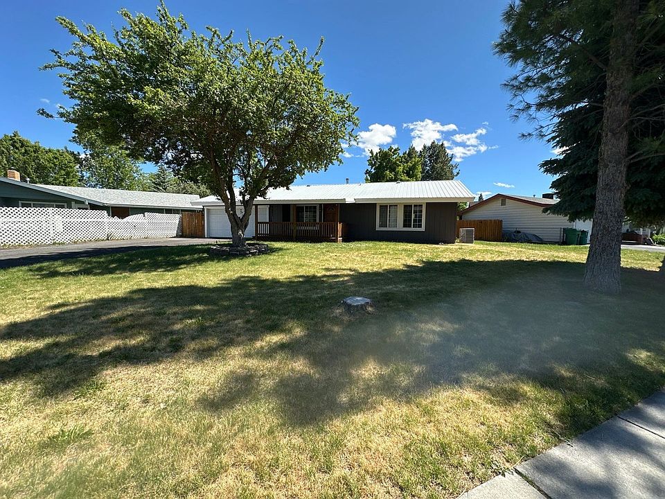 1st image of 4321 Myrtlewood Dr