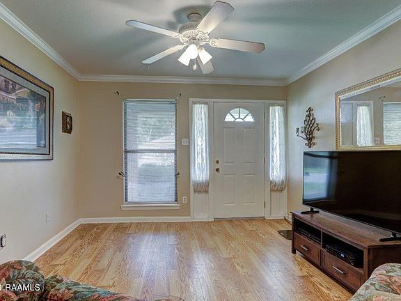 3rd image of 123 Westward Ave