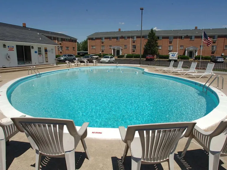 Sage Terrace Apartments — Photo 7