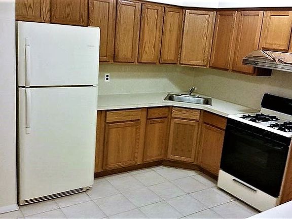 2nd image of 1125 Ovington Ave APT 2