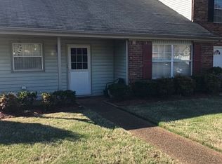 6401 Brookmead Cir, Hixson, TN 37343