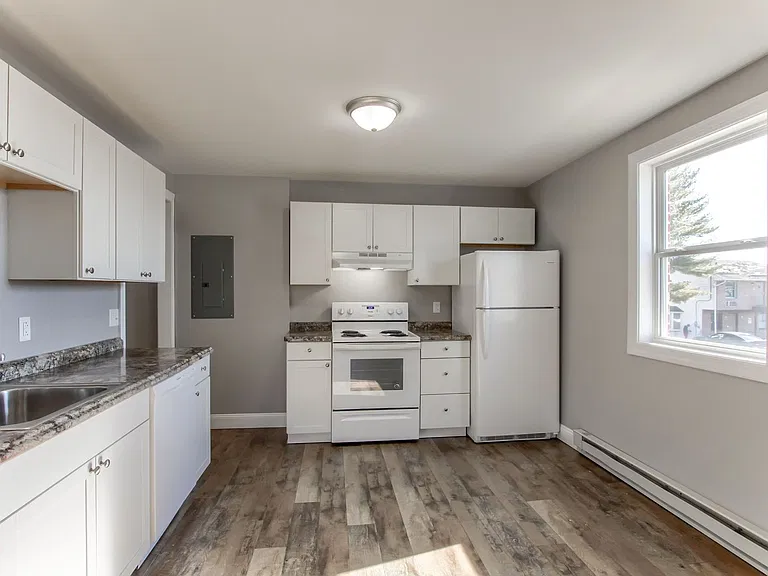 1800 Lehman St — Photo 42