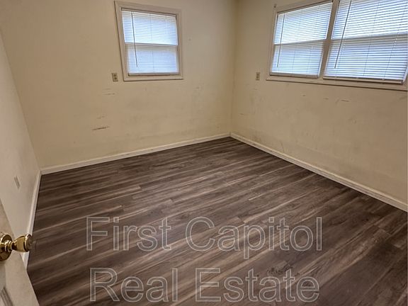 3rd image of 1614B Boyd Ln