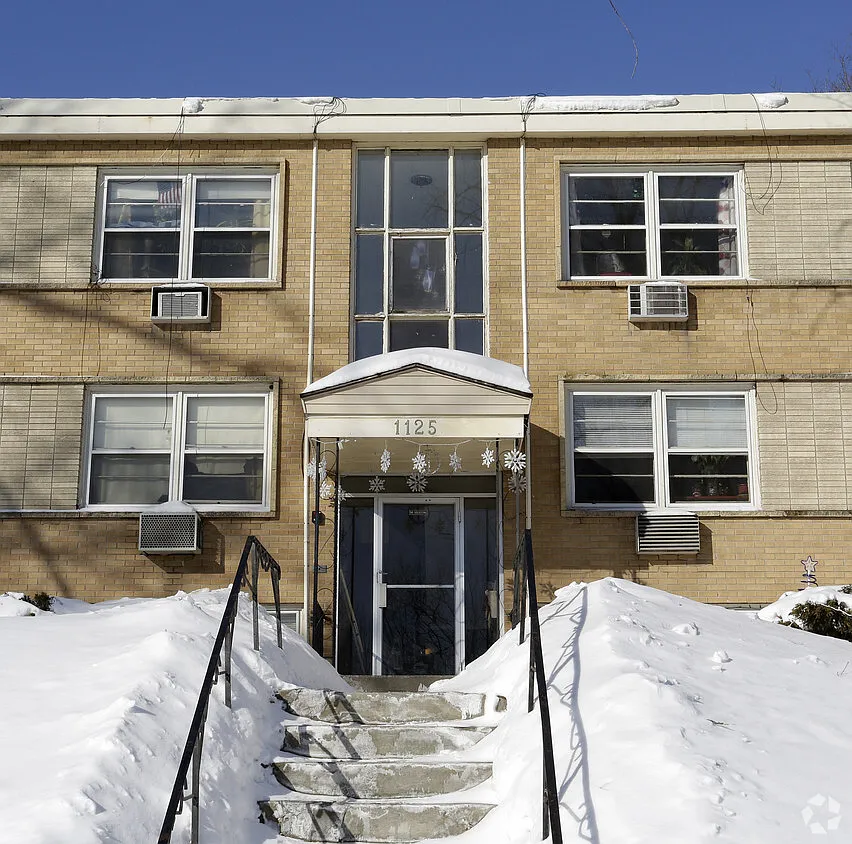 Building Photo - 1125 Agate St #3