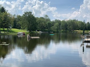103 E Shore Dr, Union Dale, PA 18470
