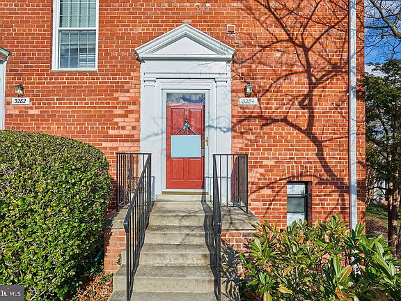 3rd image of 3284 Martha Custis Dr