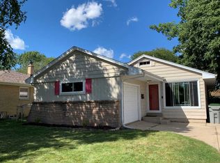 6710 W Tripoli Ave, Milwaukee, WI 53220