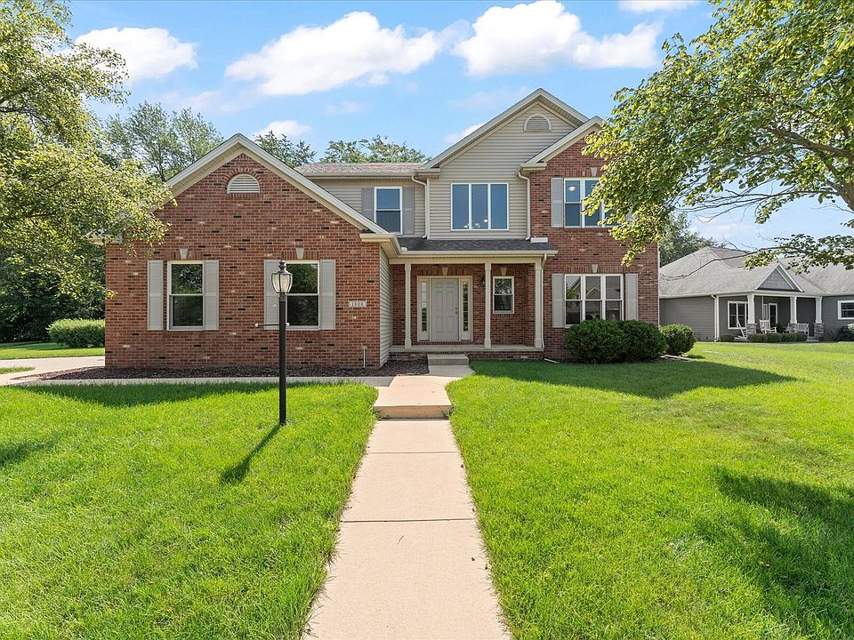 1st image of 1808 Blue Bird Dr
