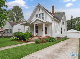 416 Buttonwood Ave, Bowling Green, OH
