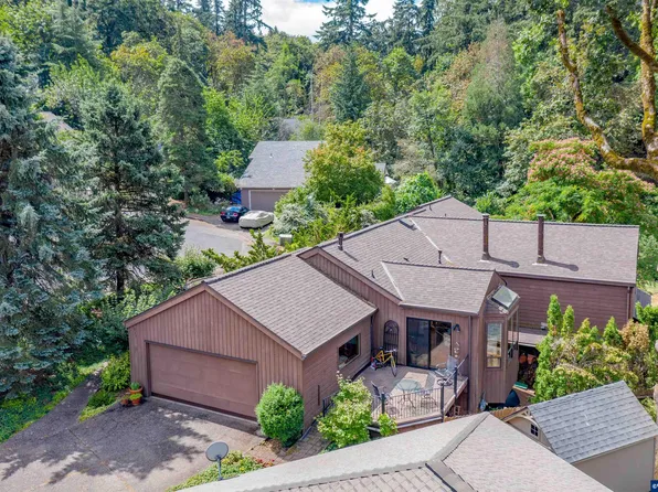 925 Glen Echo Ct NW, Salem, OR 97304