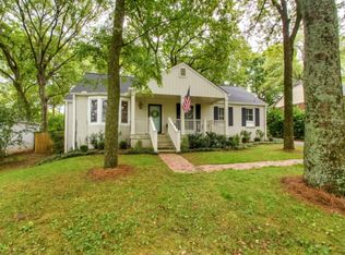 843 Crestridge Dr, Nashville, TN 37204