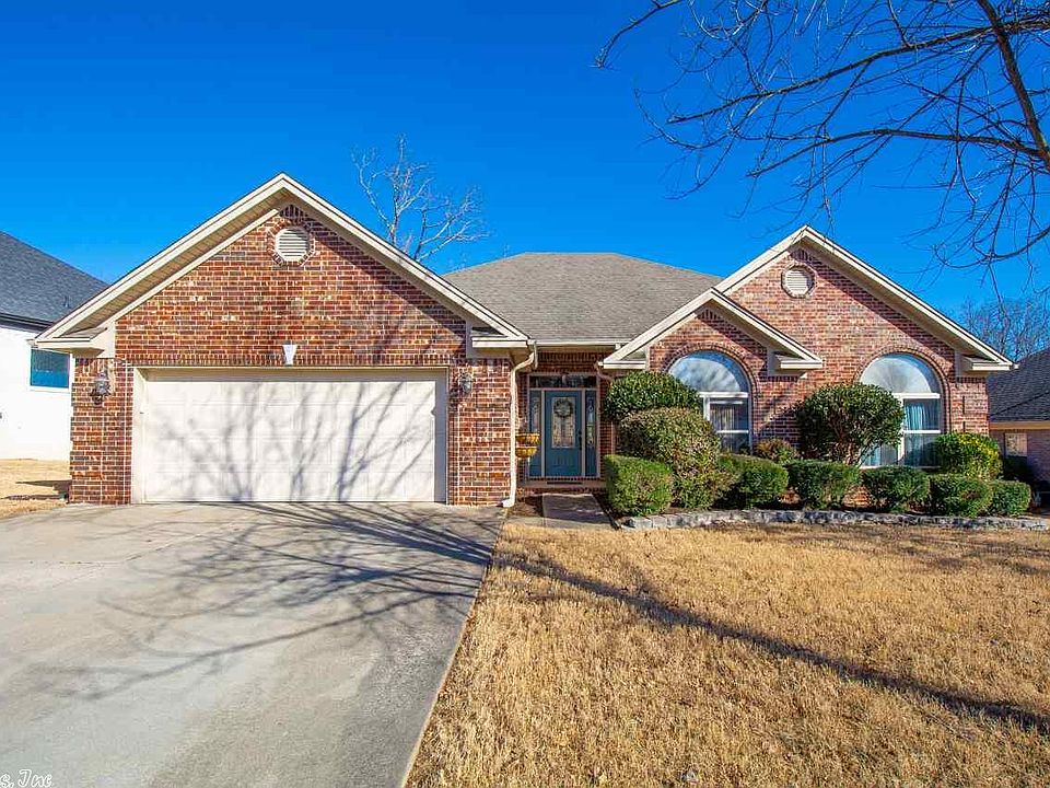 1st image of 409 Forest Oak Cv