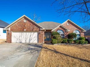 409 Forest Oak Cv, Jacksonville, AR 72076