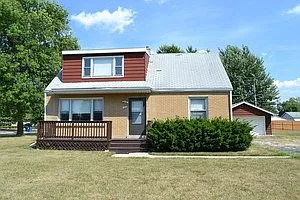 7401 Beloit Ave photo 1