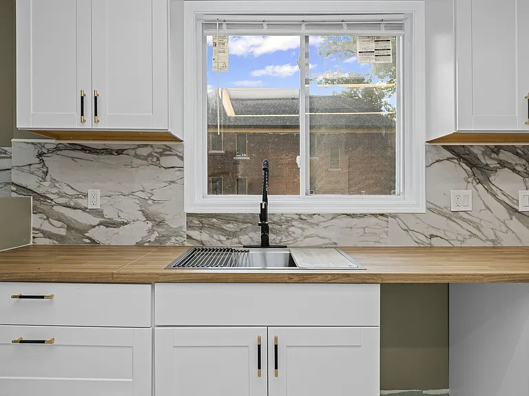 520 Smith St #2 — Photo 18