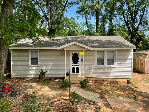 302 Dewanee St Photo 1