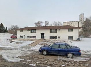 911 4th St SE #2, Jamestown, ND 58401