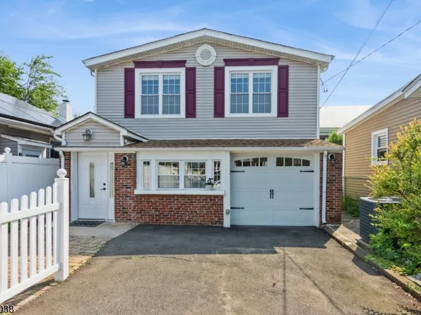 221 Madison St, Linden City, NJ 07036