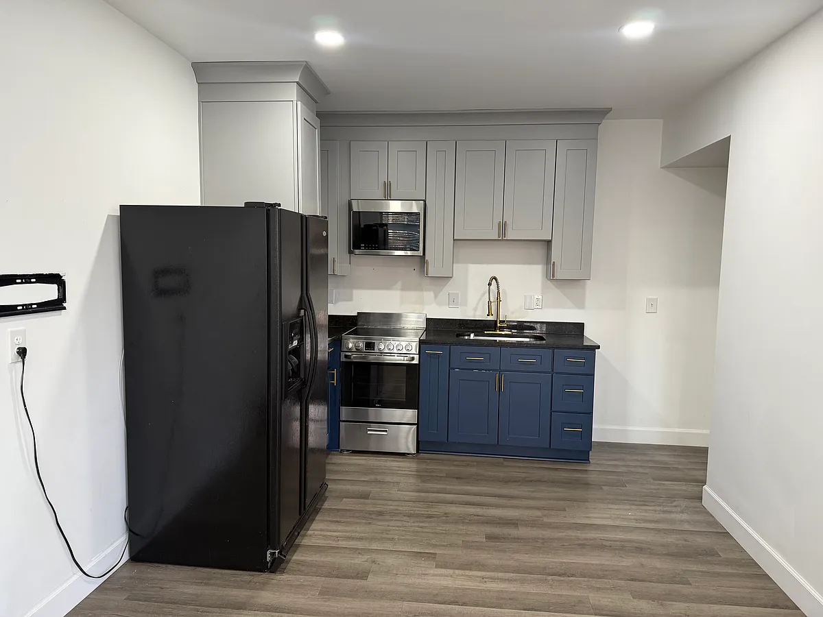 Building Photo - 1252 Towncastle Way #B-2