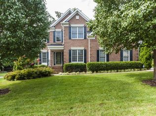 9117 Club Hill Dr, Raleigh, NC 27617