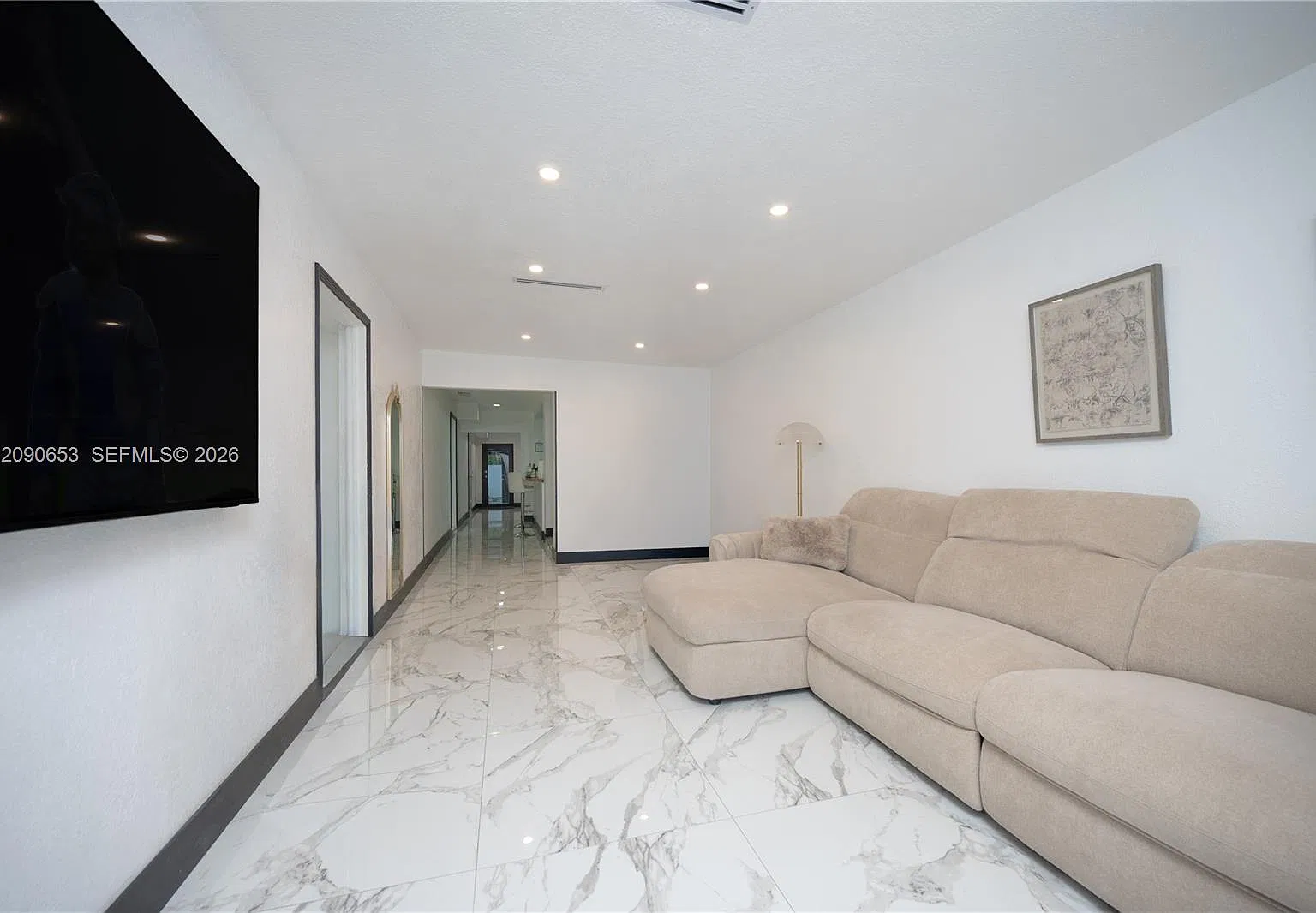2 bed, 2457 sqft, $3,500 — Photo 1