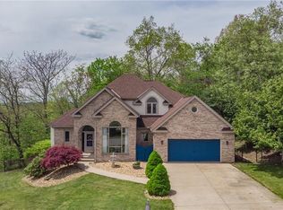 6222 Antler Hill Dr, Trafford, PA 15085