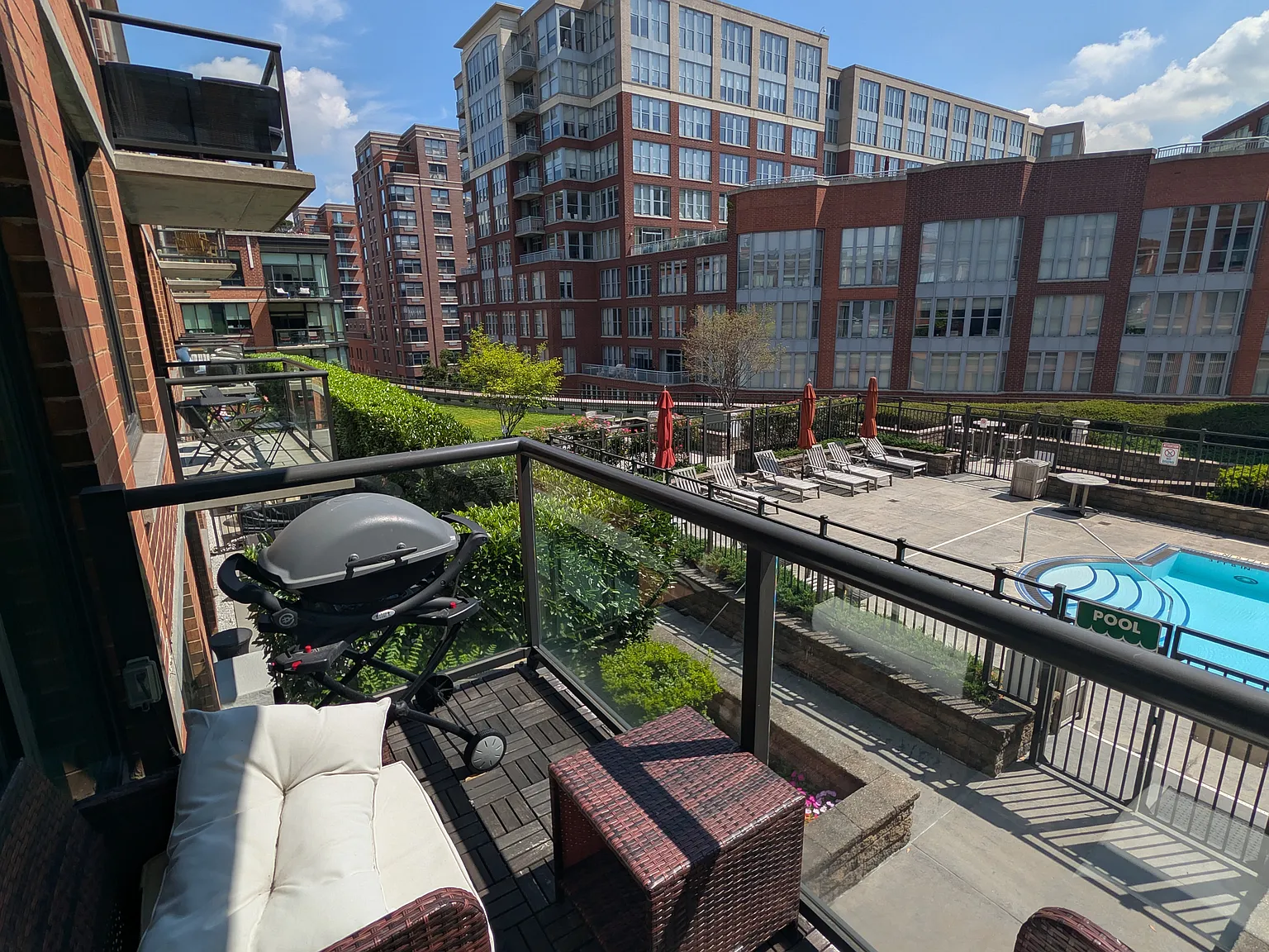 2 bed, 1148 sqft, $6,995 — Photo 2