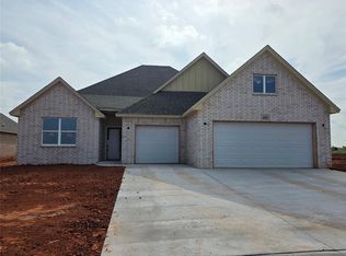 1116 Copper Ridge Cir, Piedmont, OK 73078
