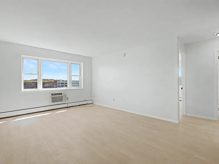 21-2C Spring St #C2 — Photo 2