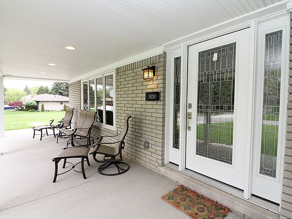 2nd image of 38250 Shana Dr