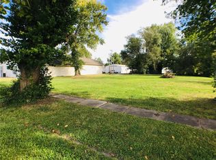 205 E Hudson St, Wellsville, MO 63384