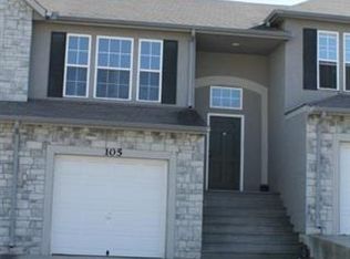 1221 Martway 105 Dr #105, Olathe, KS 66061