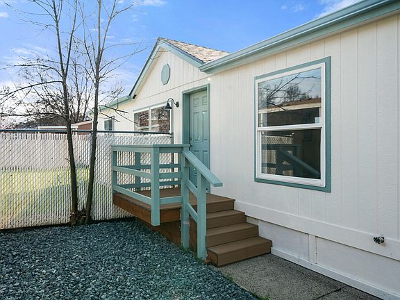 2nd image of 633 E Archwood Dr Unit 70