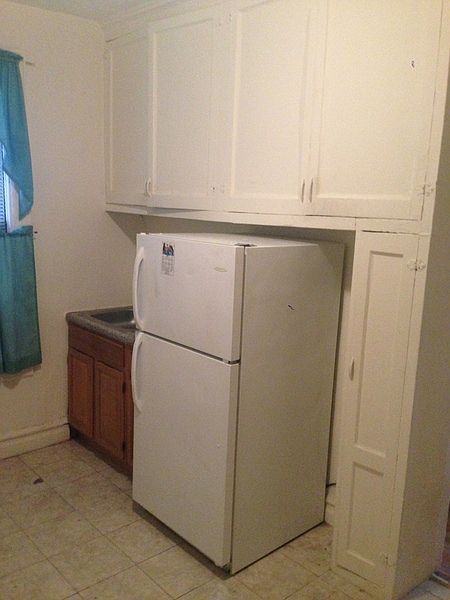 2nd image of 120 Bay Ridge Ave
