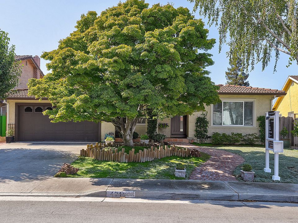 1st image of 1918 Orolette Pl