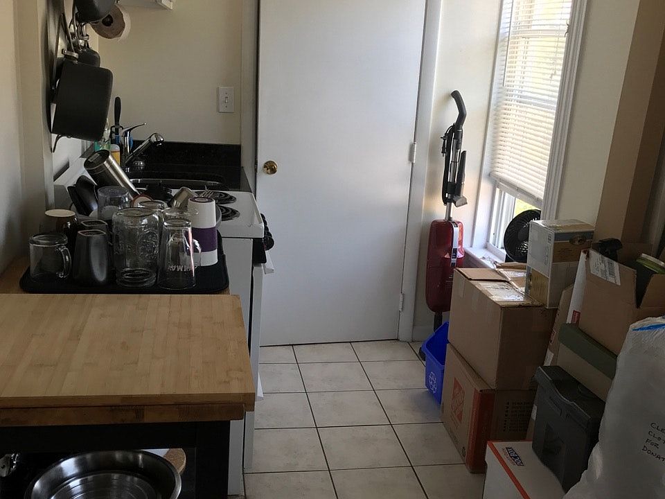 2nd image of 23 Walnut St APT 2