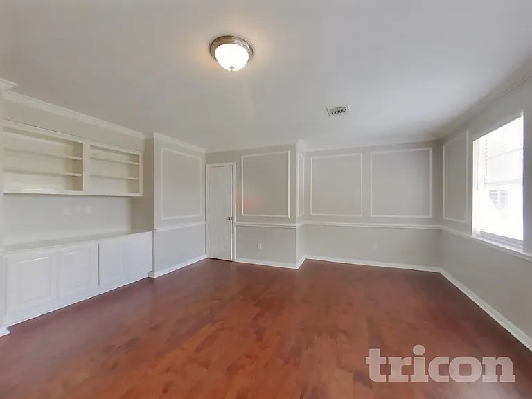 1507 Moon Shadow Ct — Photo 20