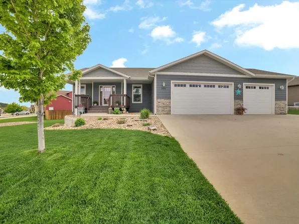 7390 Castlewood Dr, Summerset, SD 57718