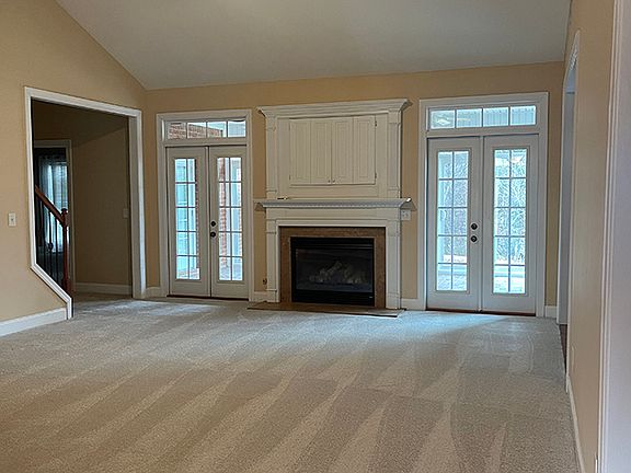 3rd image of 929 Brenau Point Dr