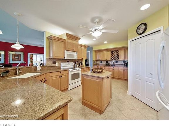 4th image of 8543 Via Lungomare Cir Unit 103