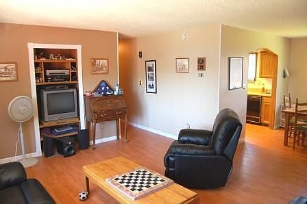 5th image of 504 C St