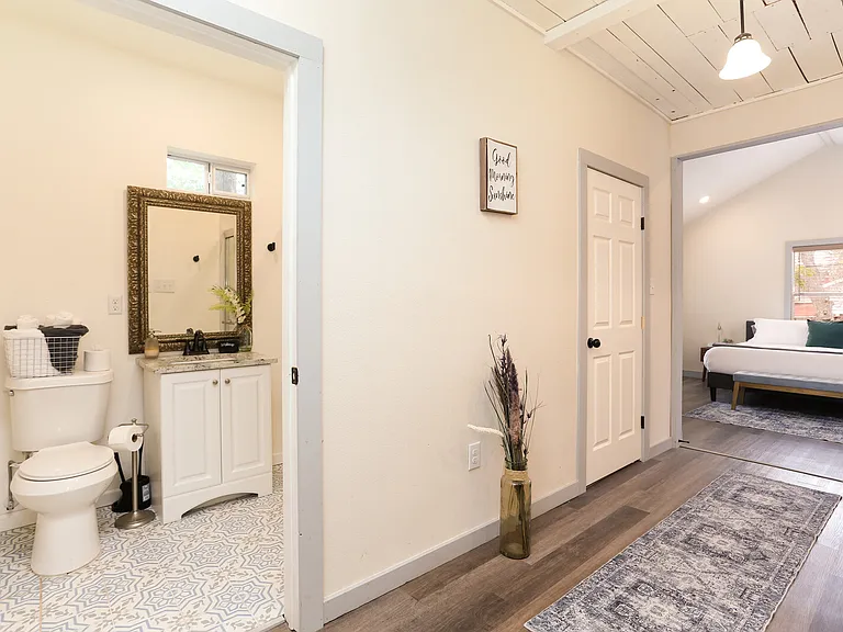 1007 Avant Ave — Photo 11