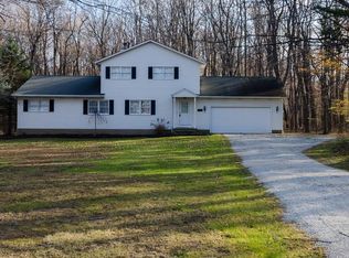 1781 Red Bird Rd, Madison, OH 44057