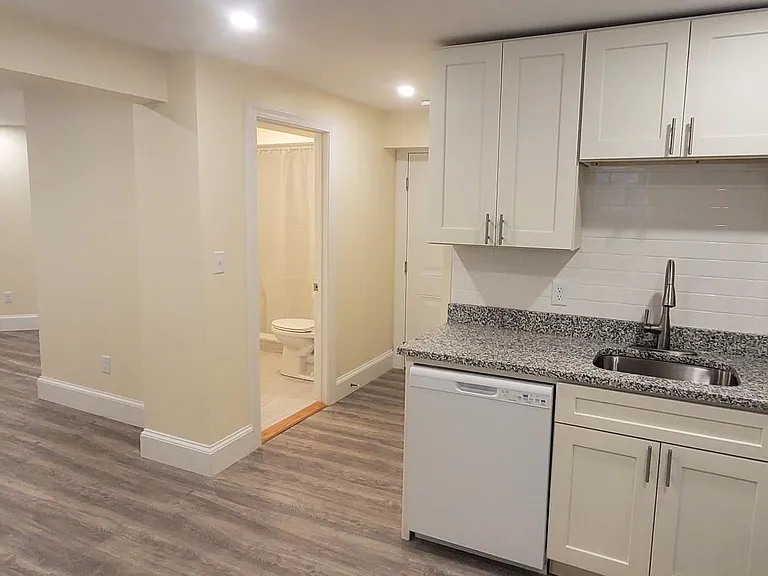 24 Brainerd Rd #5B — Photo 7