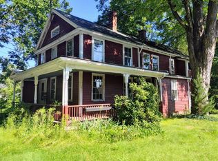 31 Leonard Ave, Westfield, MA 01085