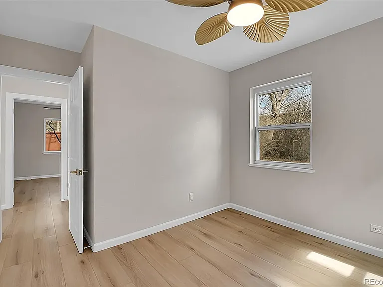 1448 Newport St — Photo 15