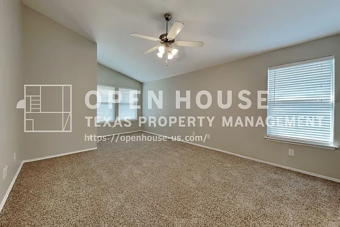 2128 Ingrid Ln — Photo 10