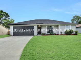8198 Hot Springs Dr S, Jacksonville, FL 32244